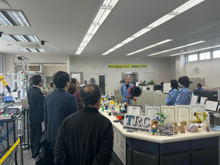 東ロータリークラブ様見学.jpg